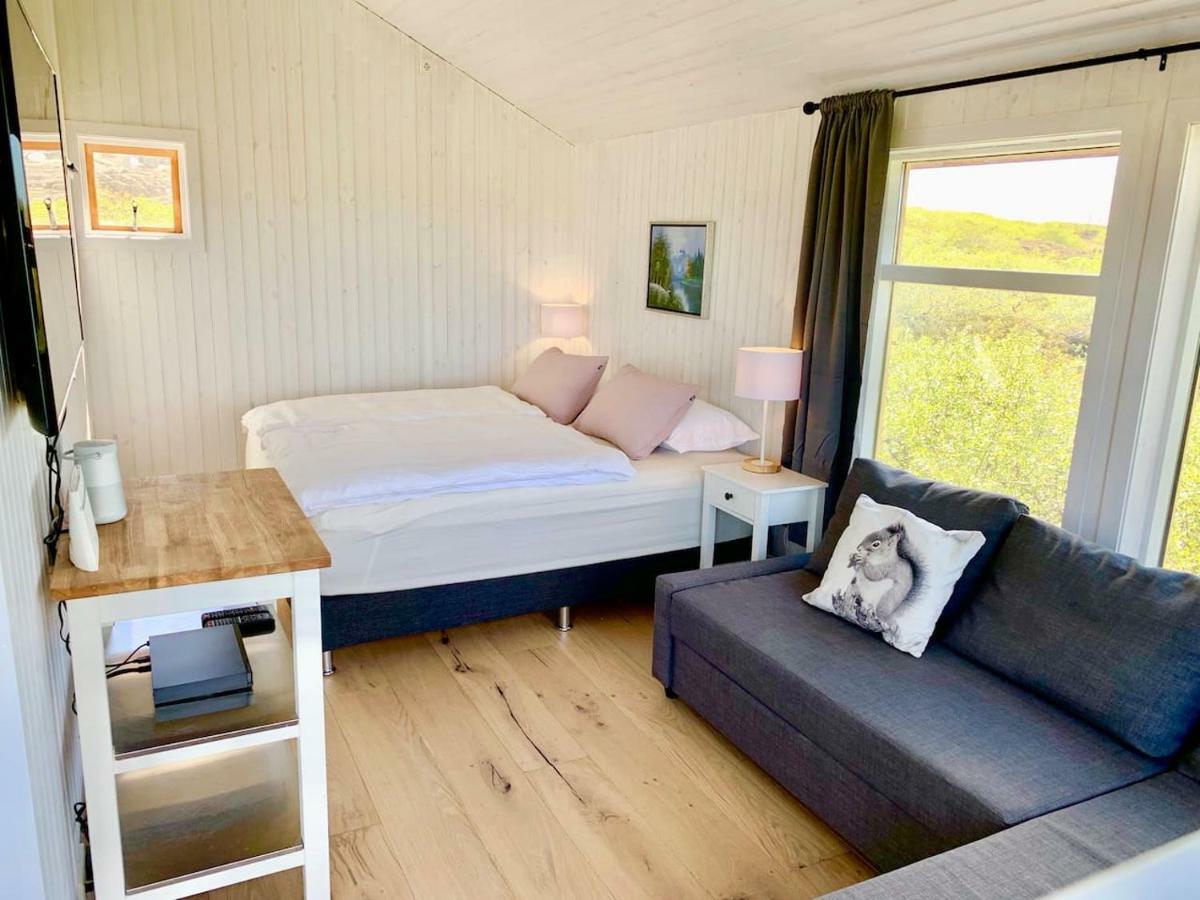 Lundur And Klettur Villa Borgarnes Exteriör bild