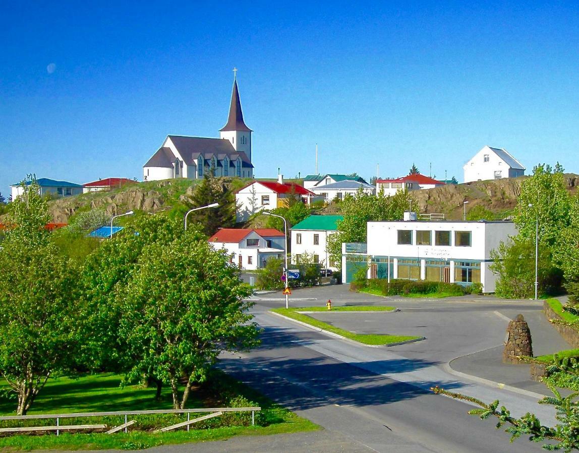 Lundur And Klettur Villa Borgarnes Exteriör bild